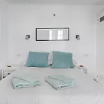 Apartamento Puerto Chico 1 *
